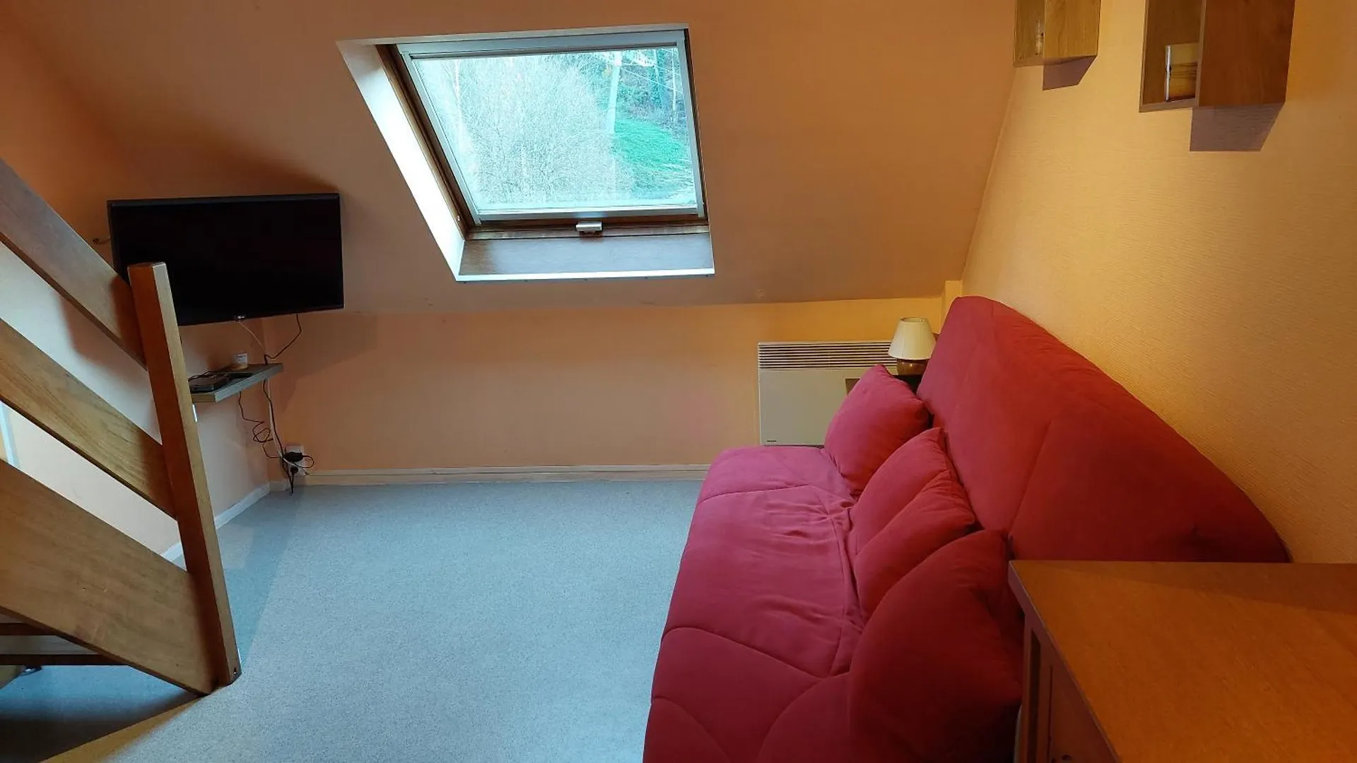 Appartement Au Pied De La Cremaillere Express Bagnères-de-Luchon 0*,  Fransa